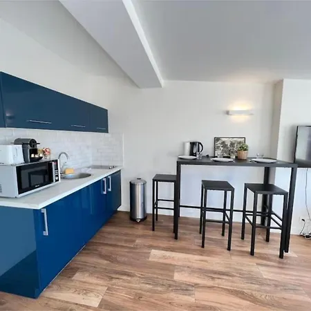 Apartment Beautiful 2 Bedroom In By Riviera Secrets *